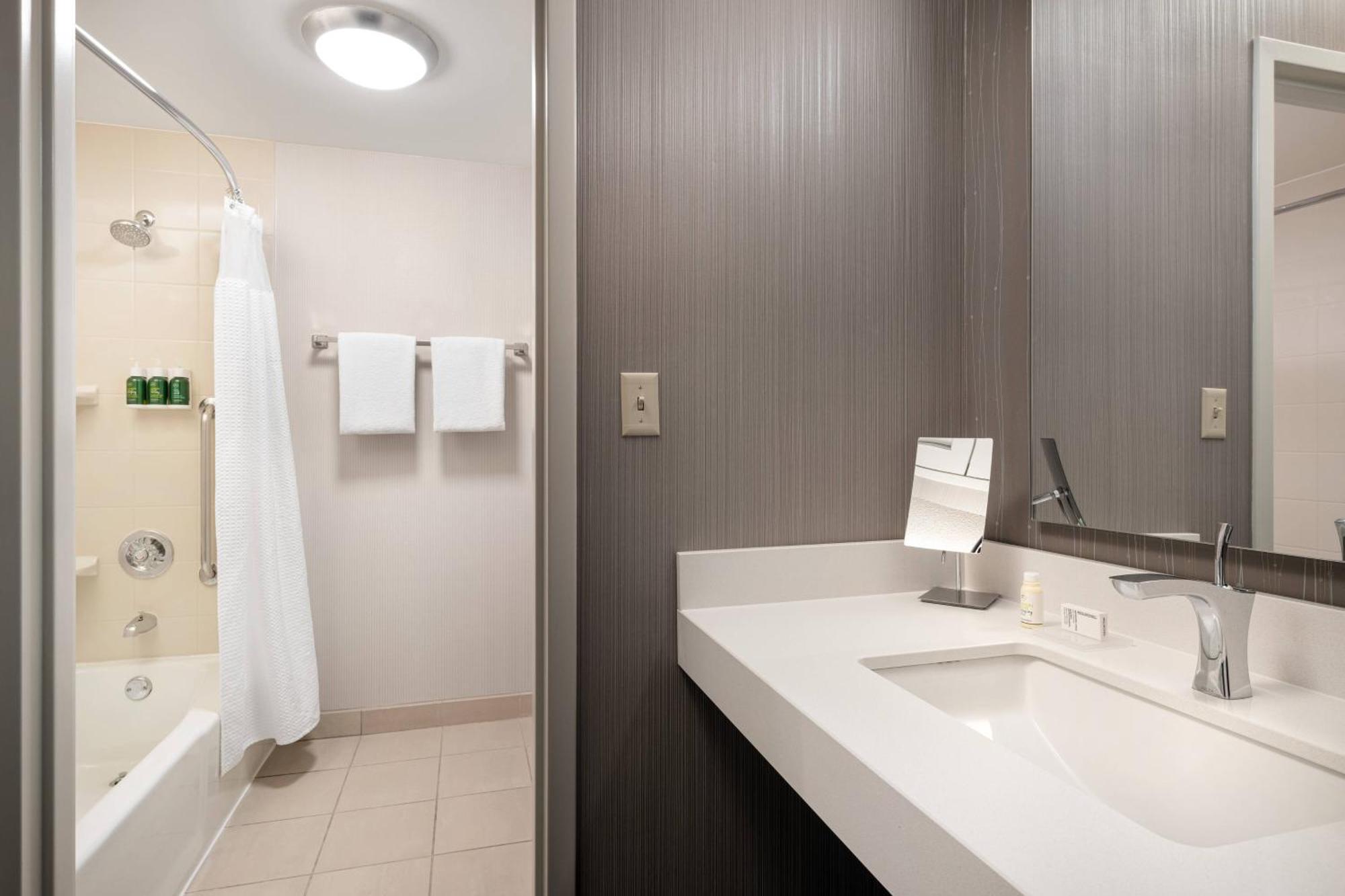 Courtyard By Marriott Boulder Hotell Eksteriør bilde
